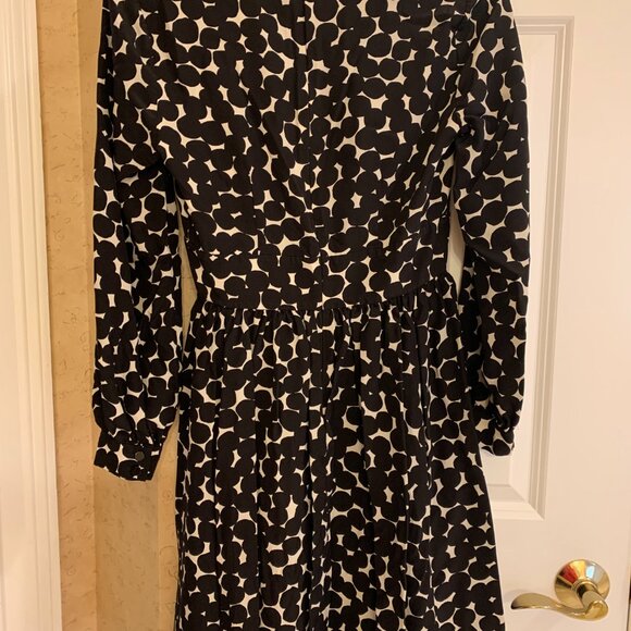 KATE SPADE ♠️ NEW YORK BLOT DOT SILK V-NECK DRESS Size 2 - Picture 4 of 6